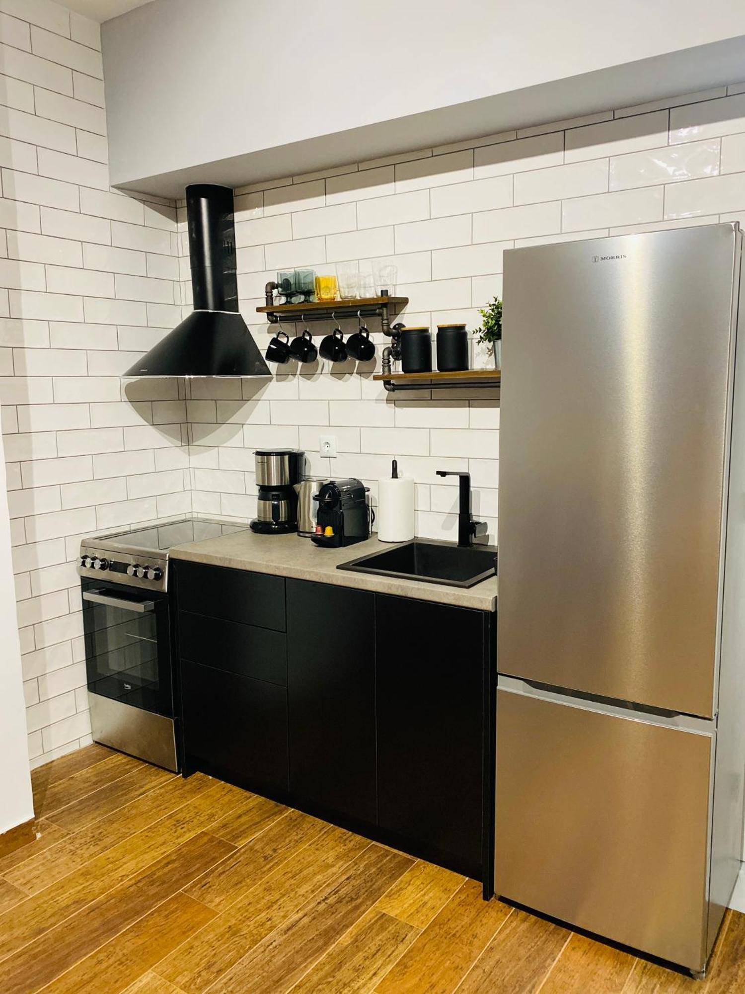 Studio Apartment