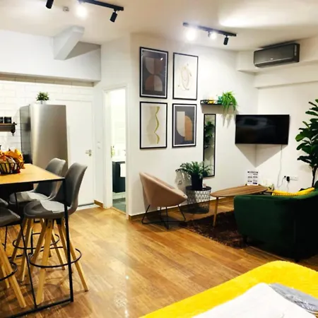 Boutique Studio Athens Hilton Near Metro-2
